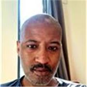 I'm a native English speaker from the United States and provide private lessons for any level.