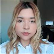 Profesora de Lengua dicta clases a niños de todas las edades