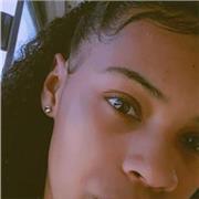 Profesora en apoyo para niños de 2 a 12 años