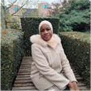 Profesora de francés muy pedagoga y con una disponibilidad totale para sus alumnos 