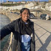 GCSE biology or chemistry tutor offering private lessons online