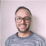 Profesor y desarrollador de sistemas con mas de 15 años de experiencia en el rubro.