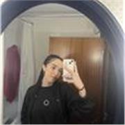 Graduada en bellas artes apta para dar clases a niños y adolescentes e incluso adultos