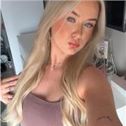 Clear, simple English lessons to build everyday confidence