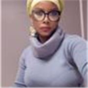 Una persona responsable, qui quieren los niños y apoyan los