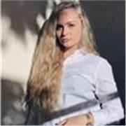 Profesora de inglés desde primaria hasta bachillerato