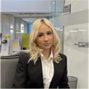 English teacher who teaches and loves working with children