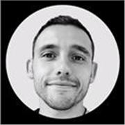 Professeur d'informatique, de management et de gestion en entreprise