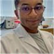 Profesor de Química con más de 6 años de experiencia dando clases de Ciencias (matemáticas, física, química y biología).