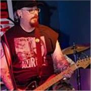 Beginner online tutoring for guitar or bass guitar players