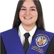 Profesora Graduada en Ciencias Químicas que lleva impartiendo clases de manera online y presencial desde hace 7 años.