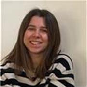 diplomata al liceo scientifico, laureanda in tecniche ortopediche