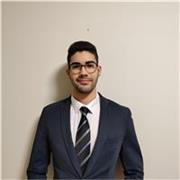 Profesor con 7 años de experiencia dando clases, y 2 años de experiencia laboral en el sector financiero.