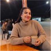 Responsable y Creativa , daré clases a estudiantes que aprenderán sobre tecnologías y también aprenderán