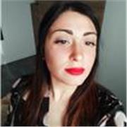 MaKeUp Artist con master conseguito nel 2010 offre corsi personali di auto makeup