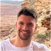 Clases de Matemáticas – Estudiante del MAES realizando prácticas en instituto