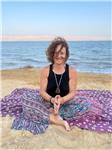 Profesora de yoga ofrece sesiones de meditación y respiración (teórico-práctica)