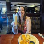 Englisch Expertin Level C2 bittet Home-Office Unterricht für alle Altersgruppen an :)