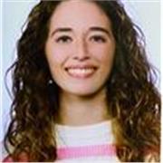Educadora infantil con mucha ganas de trabajar con pequeños y con paciencia infinita.