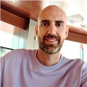 Profesor titulado con más de 5 años de experiencia