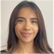 Profesora especializada en Técnica voval y piano