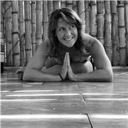 Cours d' hatha yoga postural tous niveaux