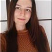 Laureata con Lode in Lingue e Letterature pee e Panamericane