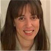 Apasionada a la enseñanza, paciente , buena comunicación con los niños y lo más importante , con dominio de las matemáticas 