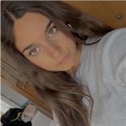 Estudiante de 2º de magisterio con experiencia en clases particulares, escuelas de verano y cuidando niños, ofrece dar clases