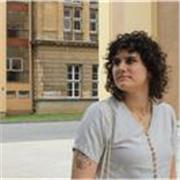 Neolaureata offre lezioni di conversazione inglese