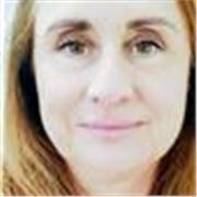 Aulas de reforço escolar e organização nos estudos online