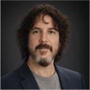 Profesor de Inglés brinda clases a gente de toda edad y todo nivel