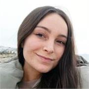 Profesora de apoyo escolar especializada en inglés, presencial y online