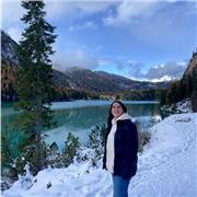 Estudiante de máster se ofrece para dar clases de lengua castellana y literatura y latín a alumnos de todas las edades