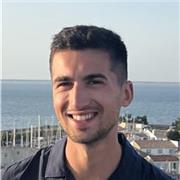 Etudiant en licence d'Histoire offre des cours particuliers à distance.