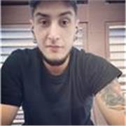 Licenciado en Literatura, con mención en comprensión lectora