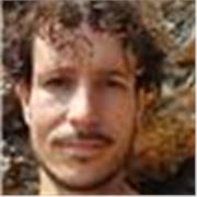 Profesor de artes plásticas de todas las edades y niveles.