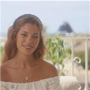 Profesora de idiomas y apta para general y todas las edades