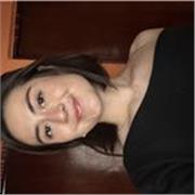 Maestra de idiomas especializada en el enfoque básico, dando asesoramiento y ofreciendo material didáctico