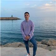 Profesor de pádel que imparte clases a todas las edades