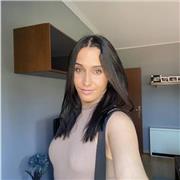 Estudiante Filología Inglesa con certificado C1. Me ofrezco para dar clases a niños de primaria