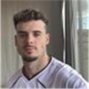 Estudiante de Cafd en 3° y antiguo futbolista semi profesional en España y Croacia. Enseño a niños de cualquier edad.