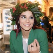 Lezioni online di design grafico, con esercitazioni pratiche, progetti reali e feedback personalizzati.