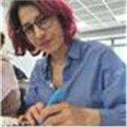 Soy una chica con ganas de compartir los conocimientos que he adquirido a lo largo de mi carrera profesional, empatica, autodidacta y siento mucha satisfacción por ayudar a los demás. 