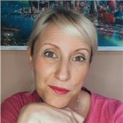 Ricercatrice impartisce lezioni e ripetizioni di Biologia e Biotecnologie per studenti di liceo e universitari