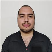 Tutor personal capacitado para alumno con necesidades especiales