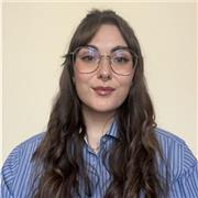 Studentessa universitaria offre aiuto compiti ai ragazzi di elementari e medie (eventualmente anche di superiori)