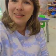 Apoyo en inglés con experiencia en colegios bilingües, para niños en preescolar en modalidad presencial y virtual