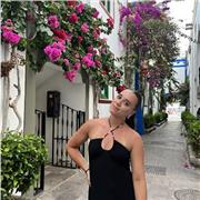 Universitaria que imparte clases de apoyo a ESO de química, biología, matemáticas (y dudas de otras) y todo primaria