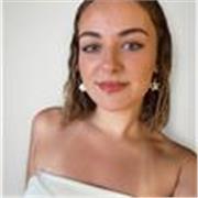 Aprende inglés de forma amena y divertida con Ingrid: ¡tu profe presencial!
